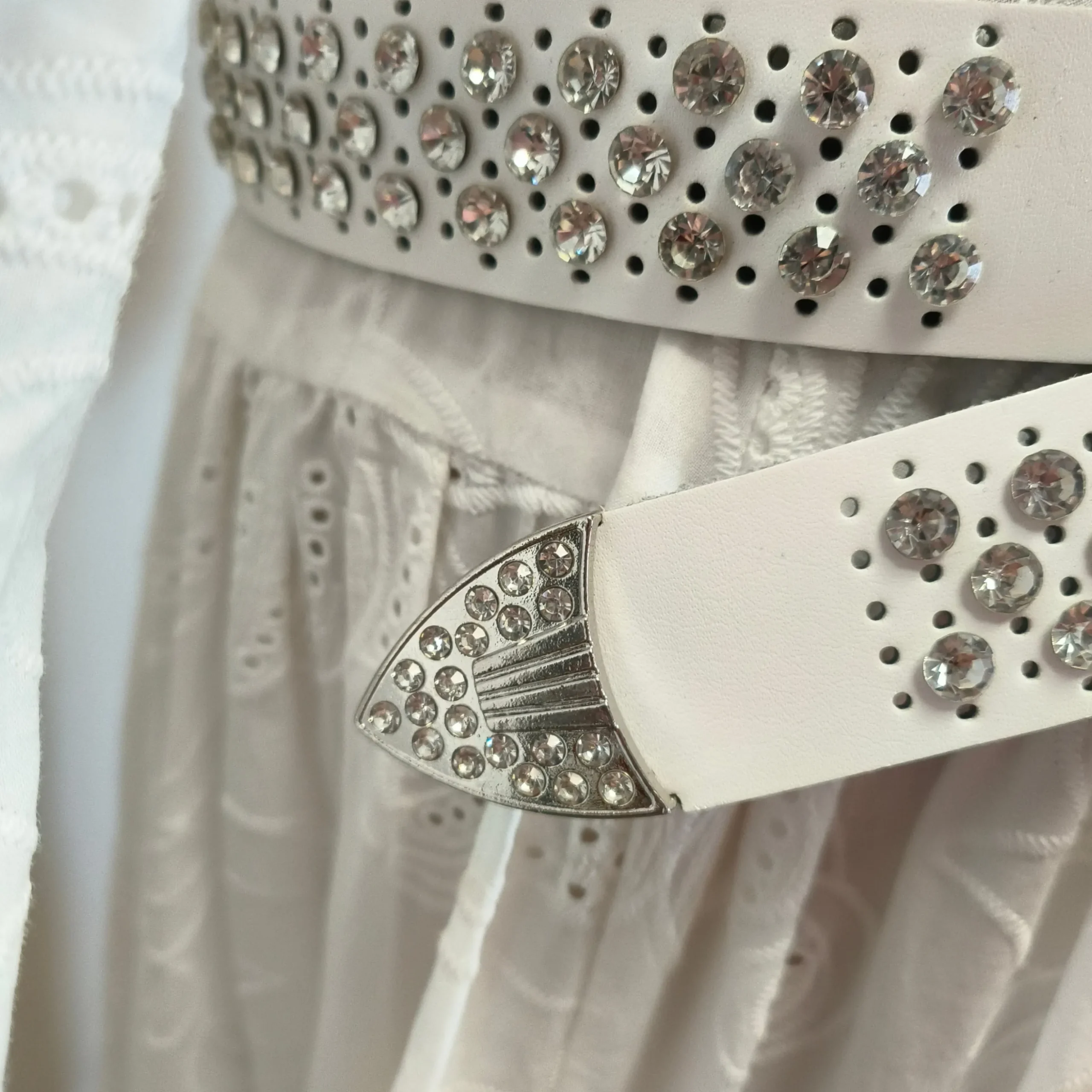 Ceinture en cuir Rockygoth | Laura Vita Fashion