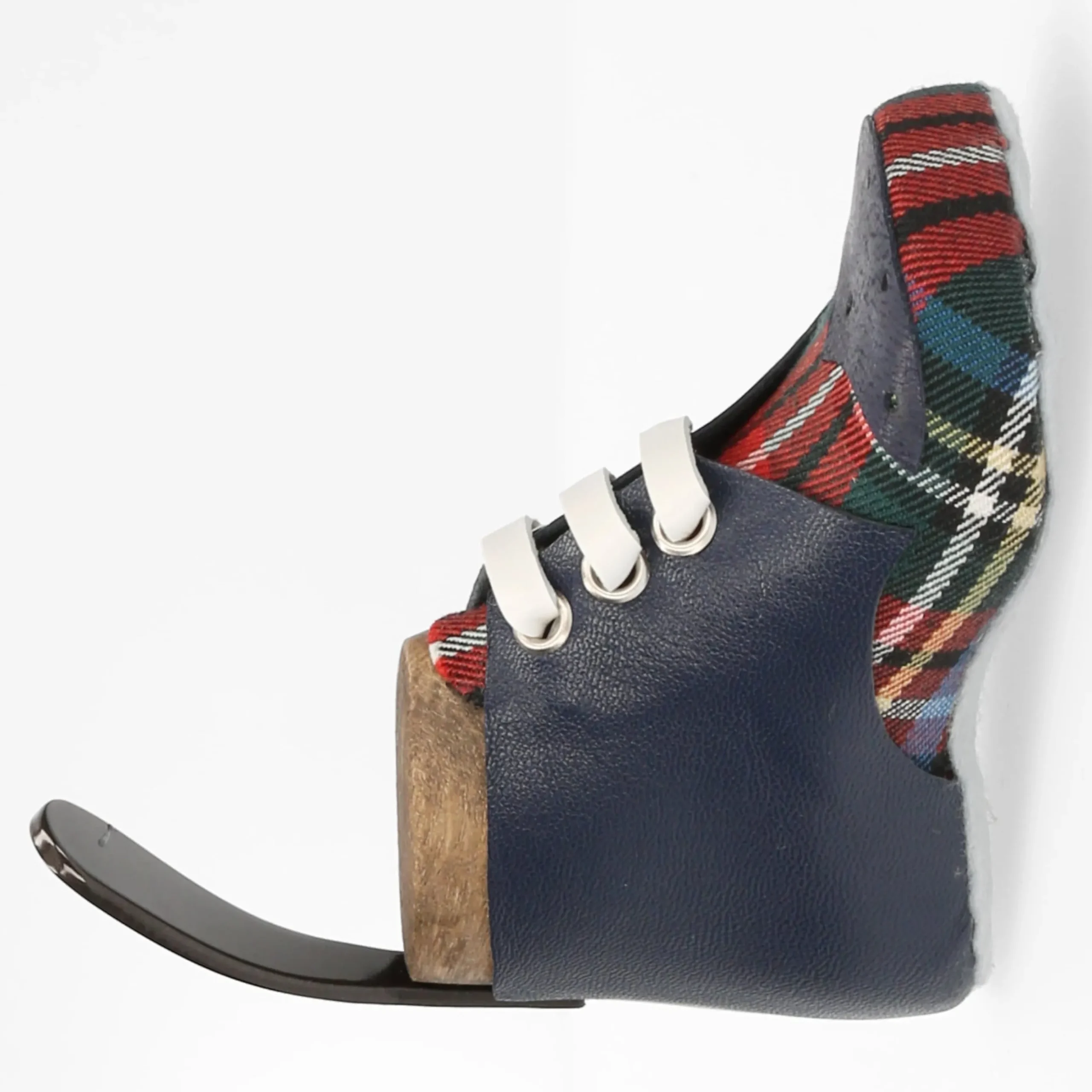 Patère murale pièce unique motif tartan bleu marine | Laura Vita Best